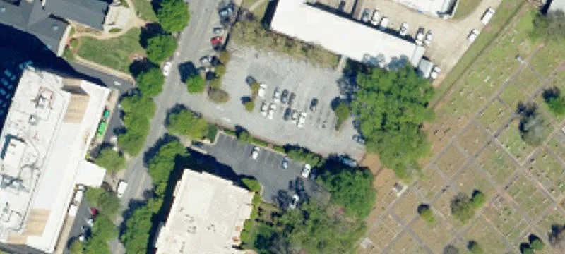 400 Main St