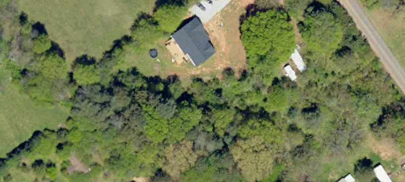 1121 Christopher Ln