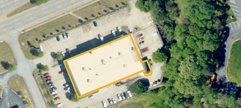 635 Wade Hampton Blvd