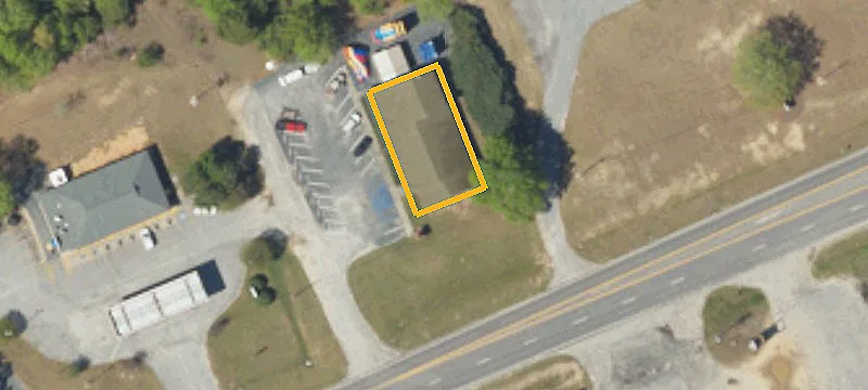 1060 Hwy 1st S