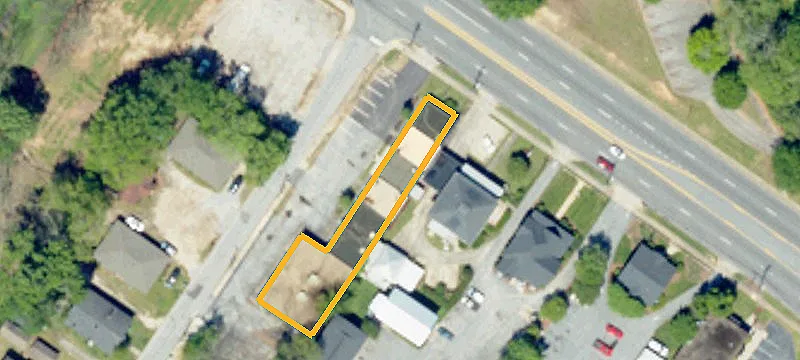 231 Hampton Ave Ste C
