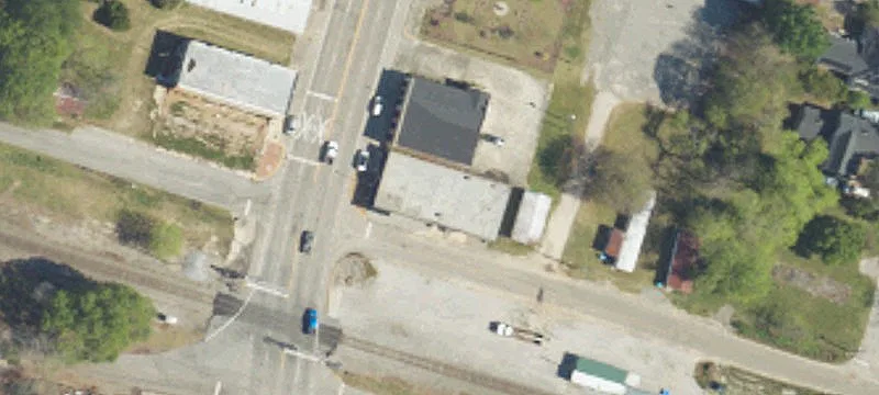 102 Parler Ave