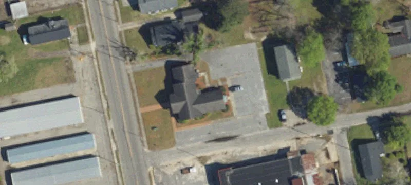 823 Main St