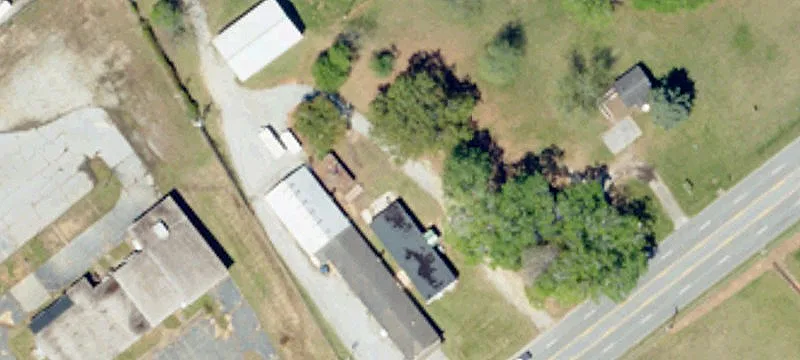 2215 Hwy 72nd 221st E