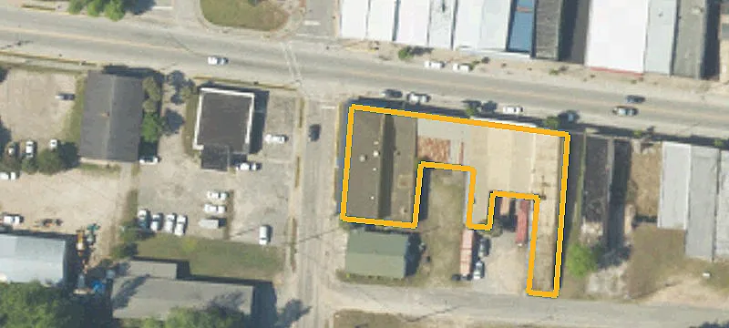 102 Main St