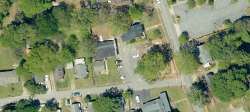 102 Gilliland Ave