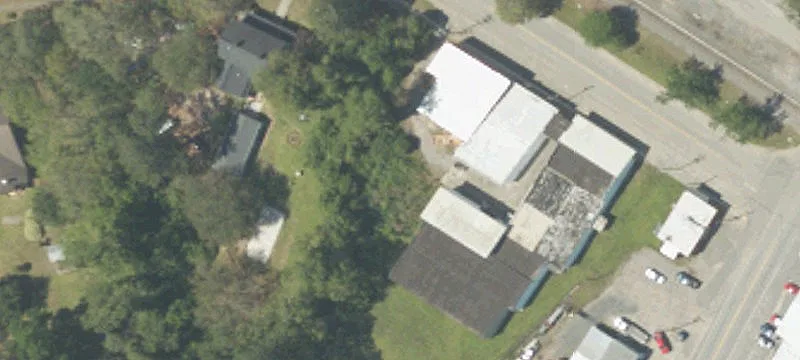 447 Railroad Ave