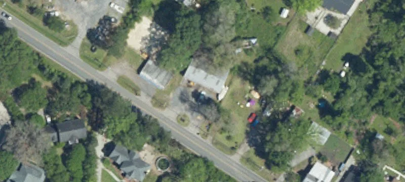 821 Richardson Ave