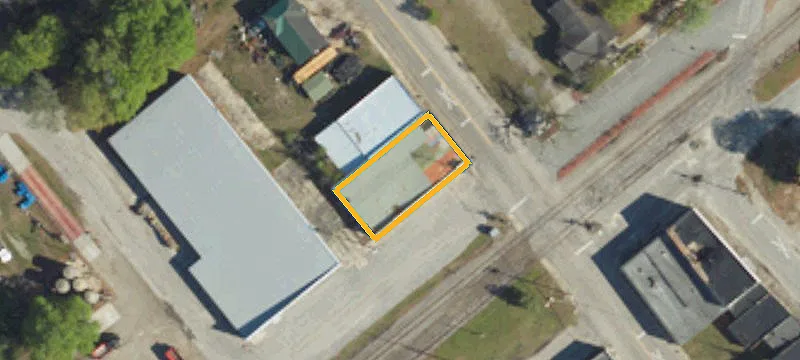 101 Main St