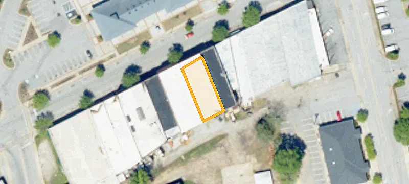 221 Maxwell Ave