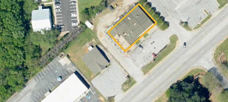 323 Emerald N Rd