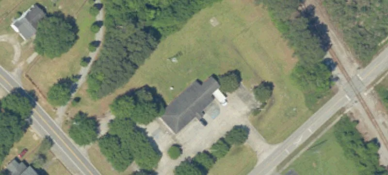 1842 Main St