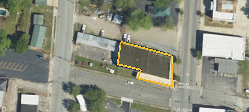 615 Main St
