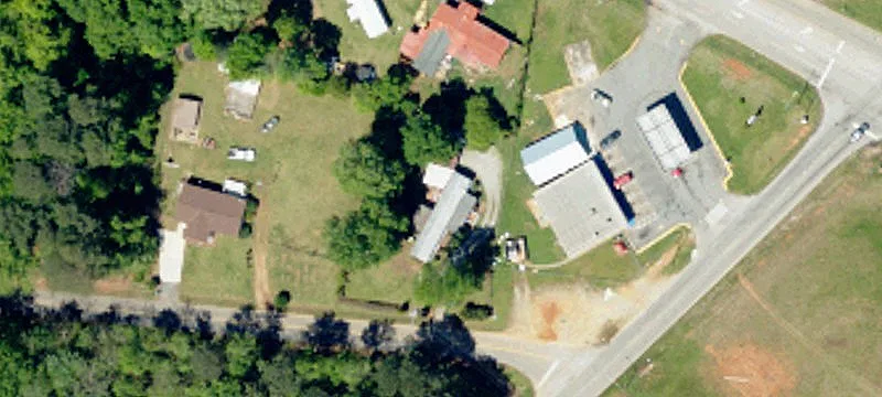 637 Foundry Rd