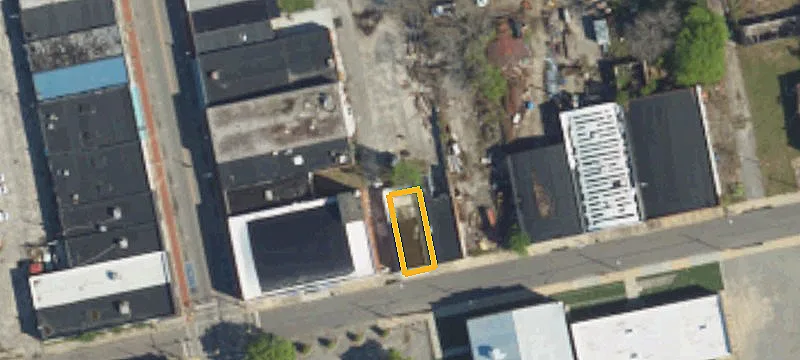 123 Laurel St