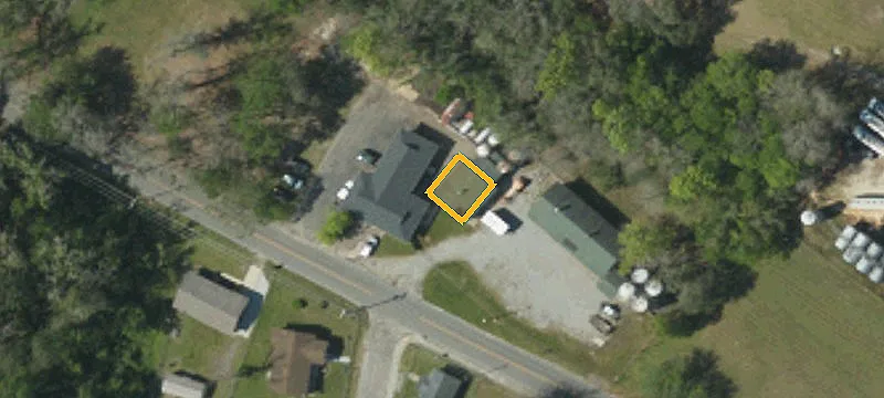305 Moore St