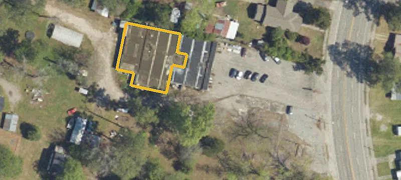 304 Parler Ave