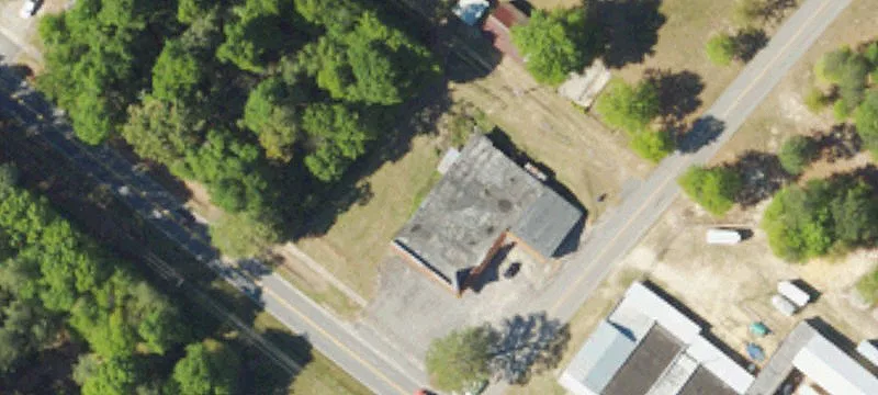301 Main St