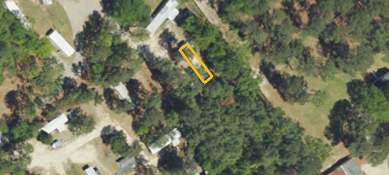 8 Montfort Ln
