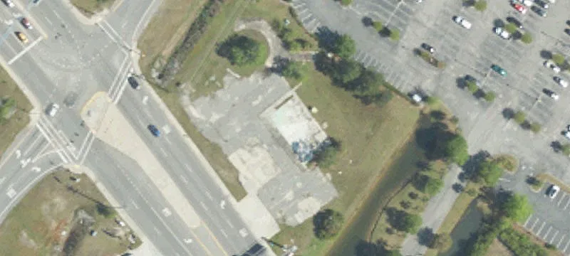 2590 Glenns Bay Rd