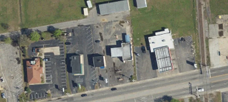408 Mcintyre St