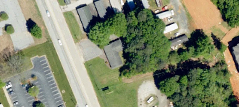 305 Jacobs Hwy