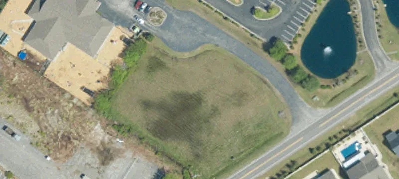 17 Hwy 17th S