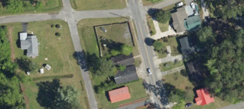 1303 Grainger Rd