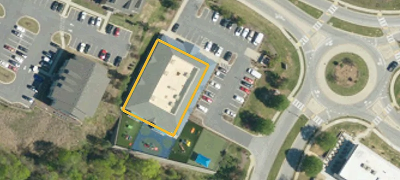 919 Hubert Graham Way