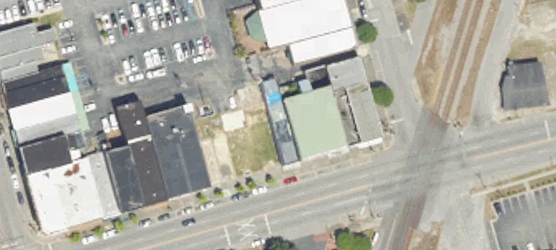 123 Main St