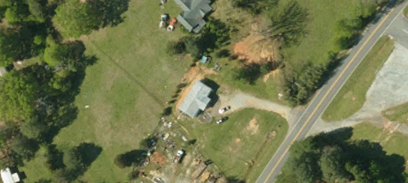2211 Old Greenville Hwy