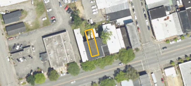 114 Main St