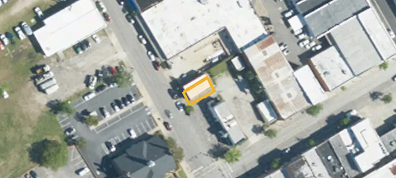 304 Elm St
