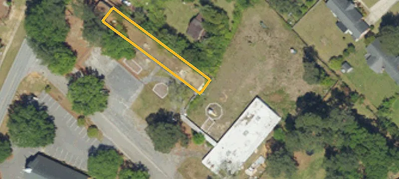 2700 Ashland Rd
