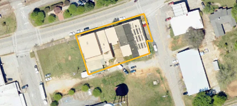 834 Main St