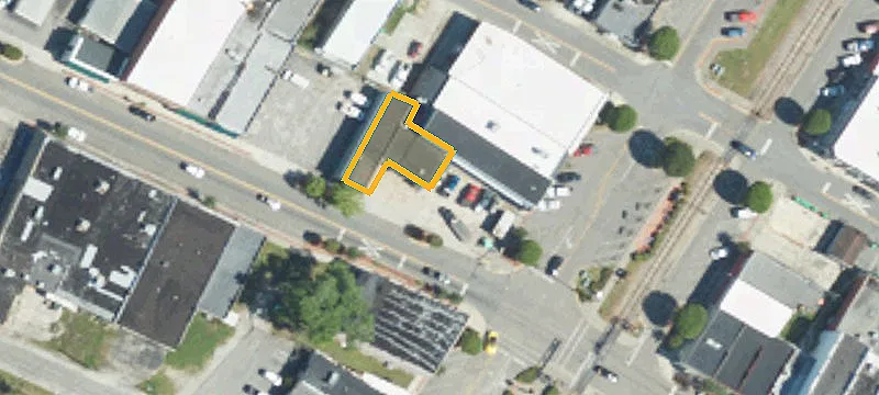 3987 Main St