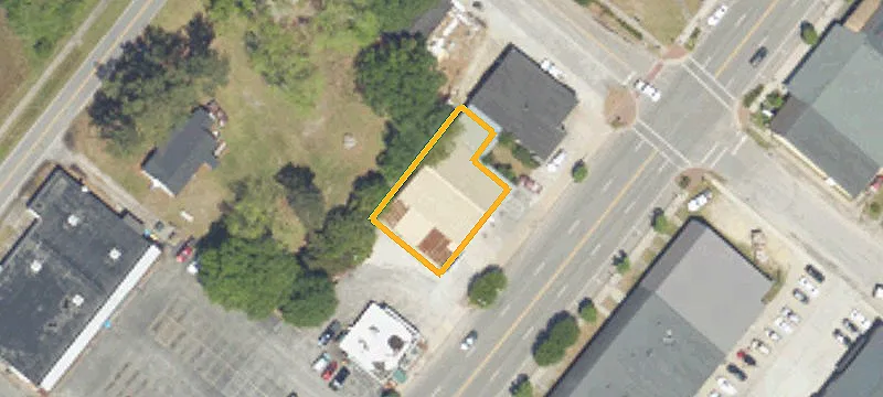 1473 Main St
