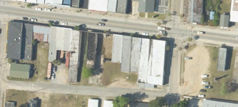 132 Main St