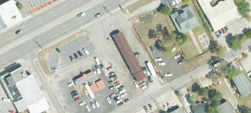 1535 Hwy 17th S