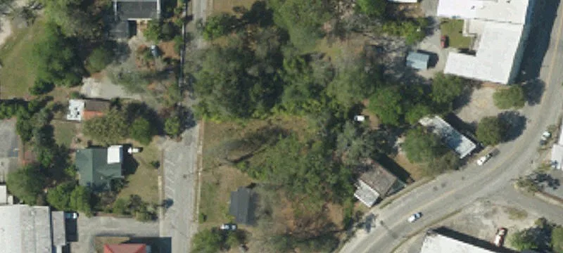 Memorial Ave
