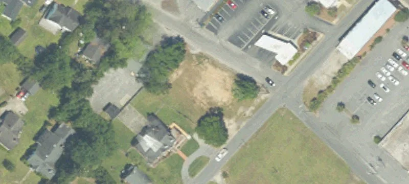 207 John St
