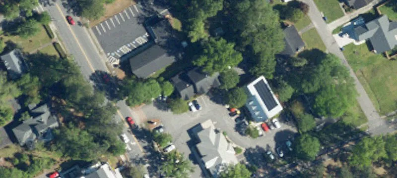 900 Main St, Unit B