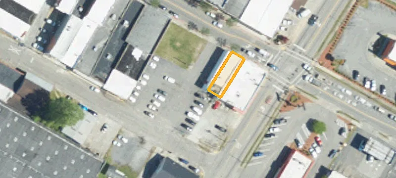 Main St Loris