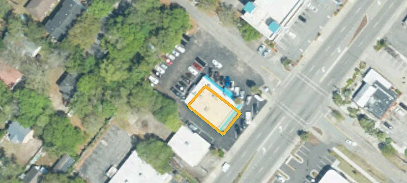 1211 Hwy 17th N