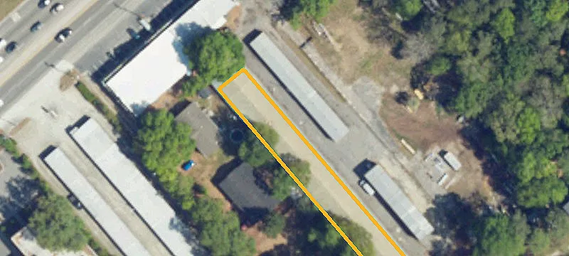 3139 Hwy 17bus