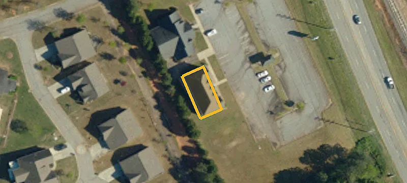 4 Leas Courtyard Dr