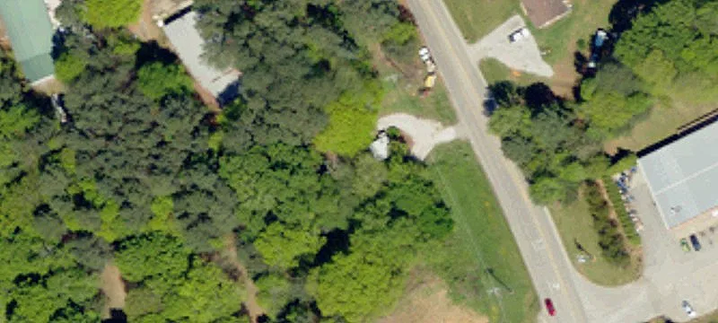 3235 Hwy 324
