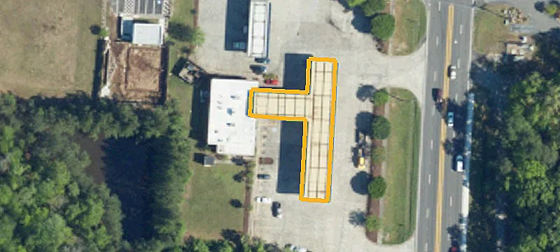 2301 Main St