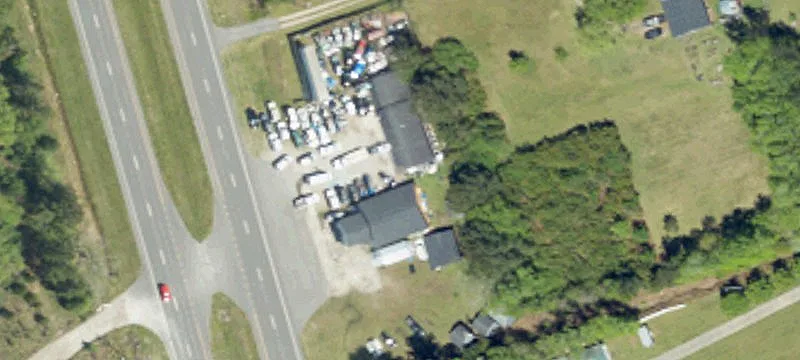 880 Hwy 9th W