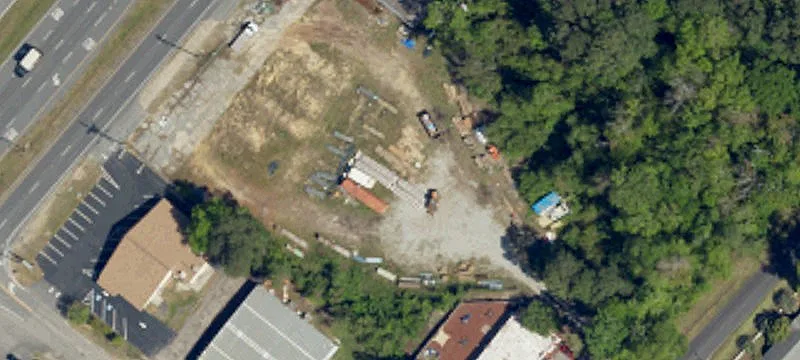 712 Poplar Dr
